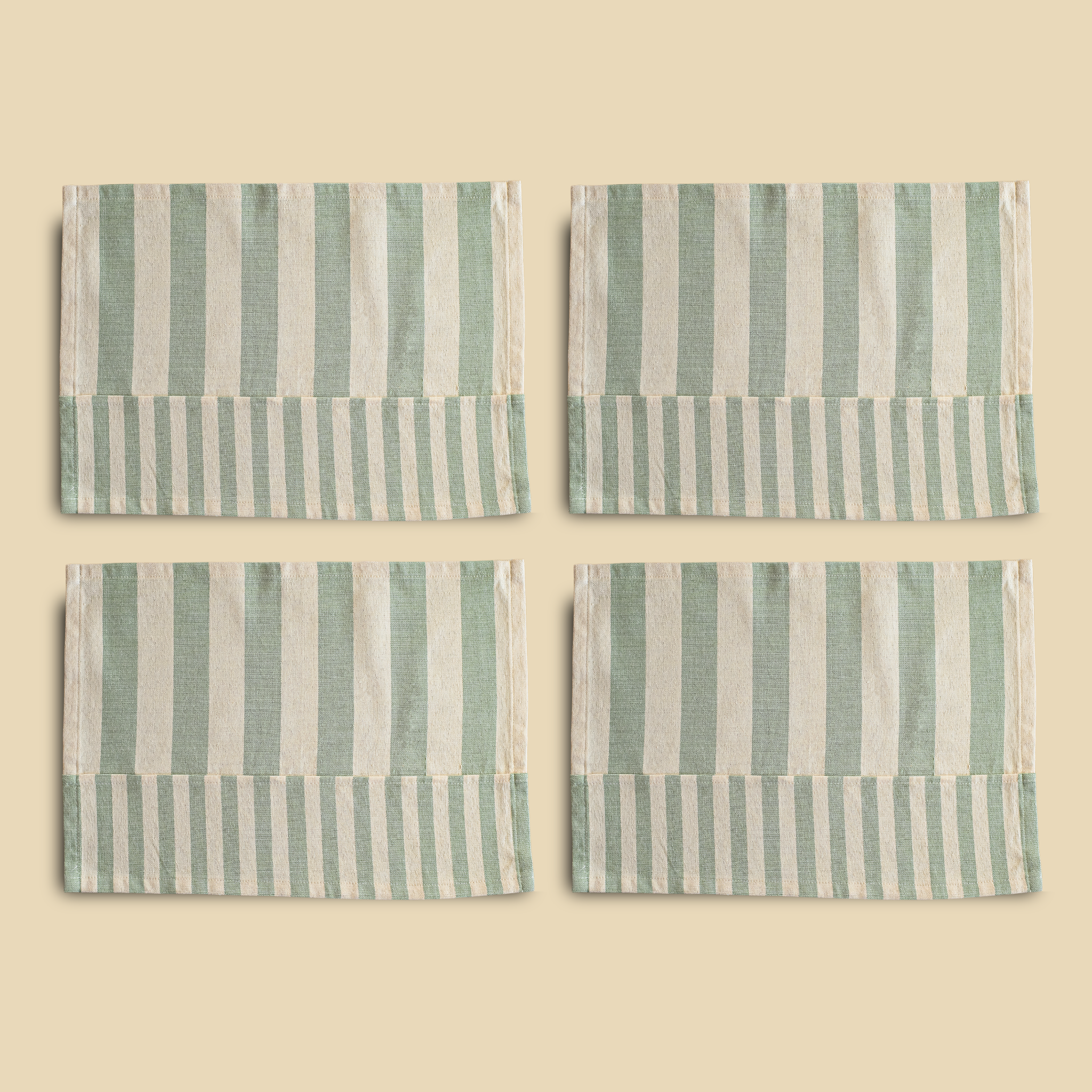 4 Pack Mantel Individual Revuelo