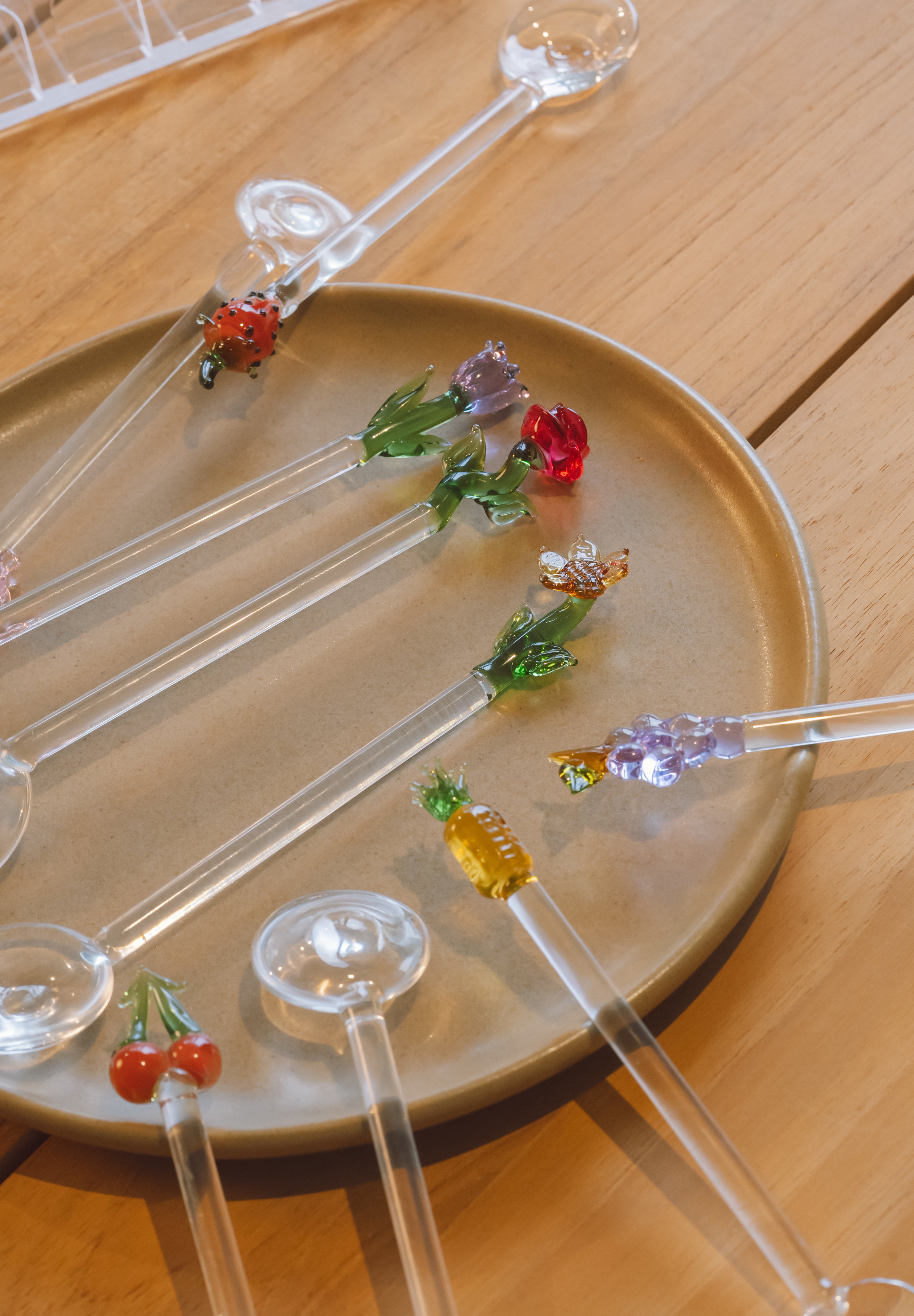 Flores Glass Spoons – Set of 4