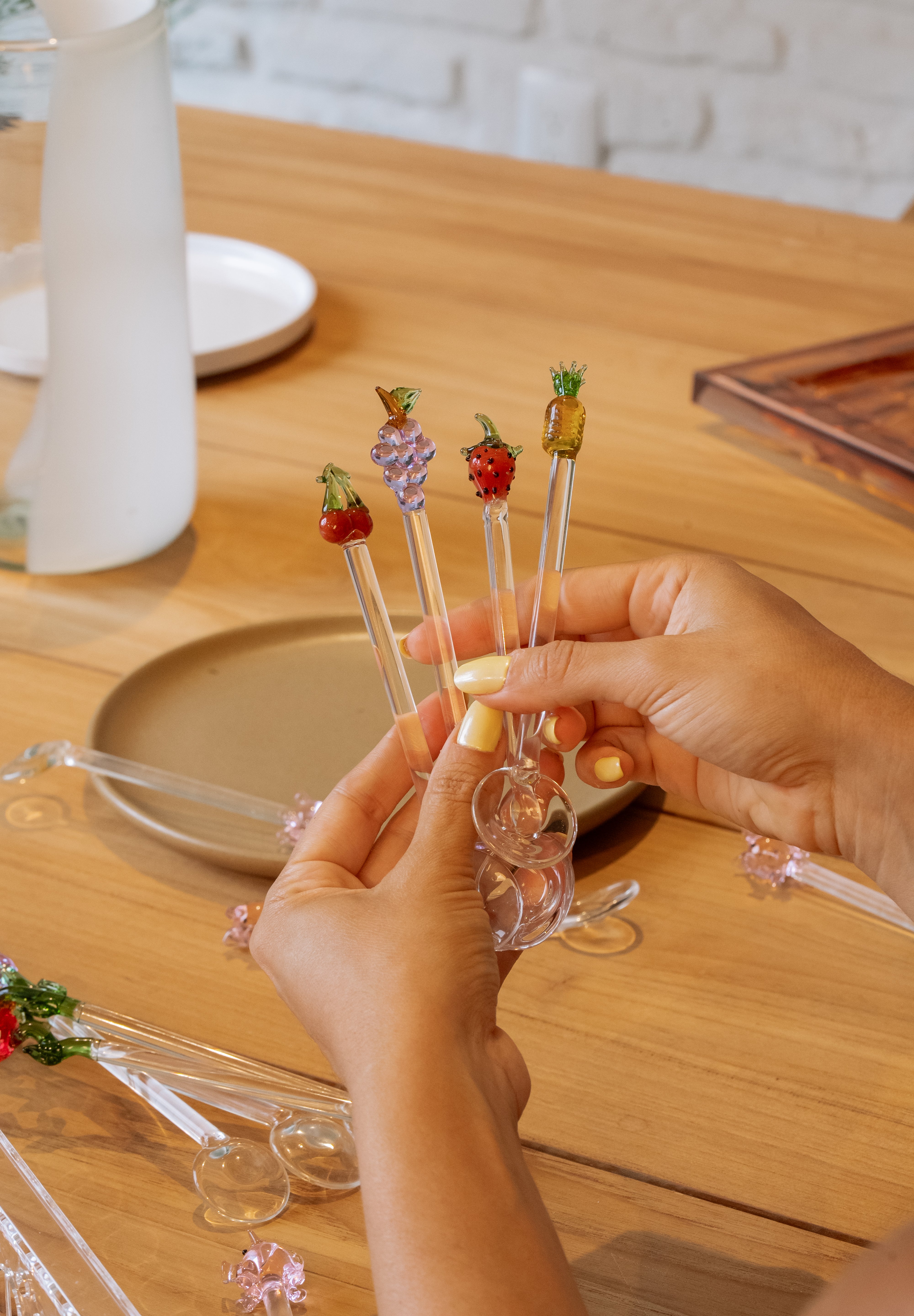 Frutas Glass Spoons – Set of 4