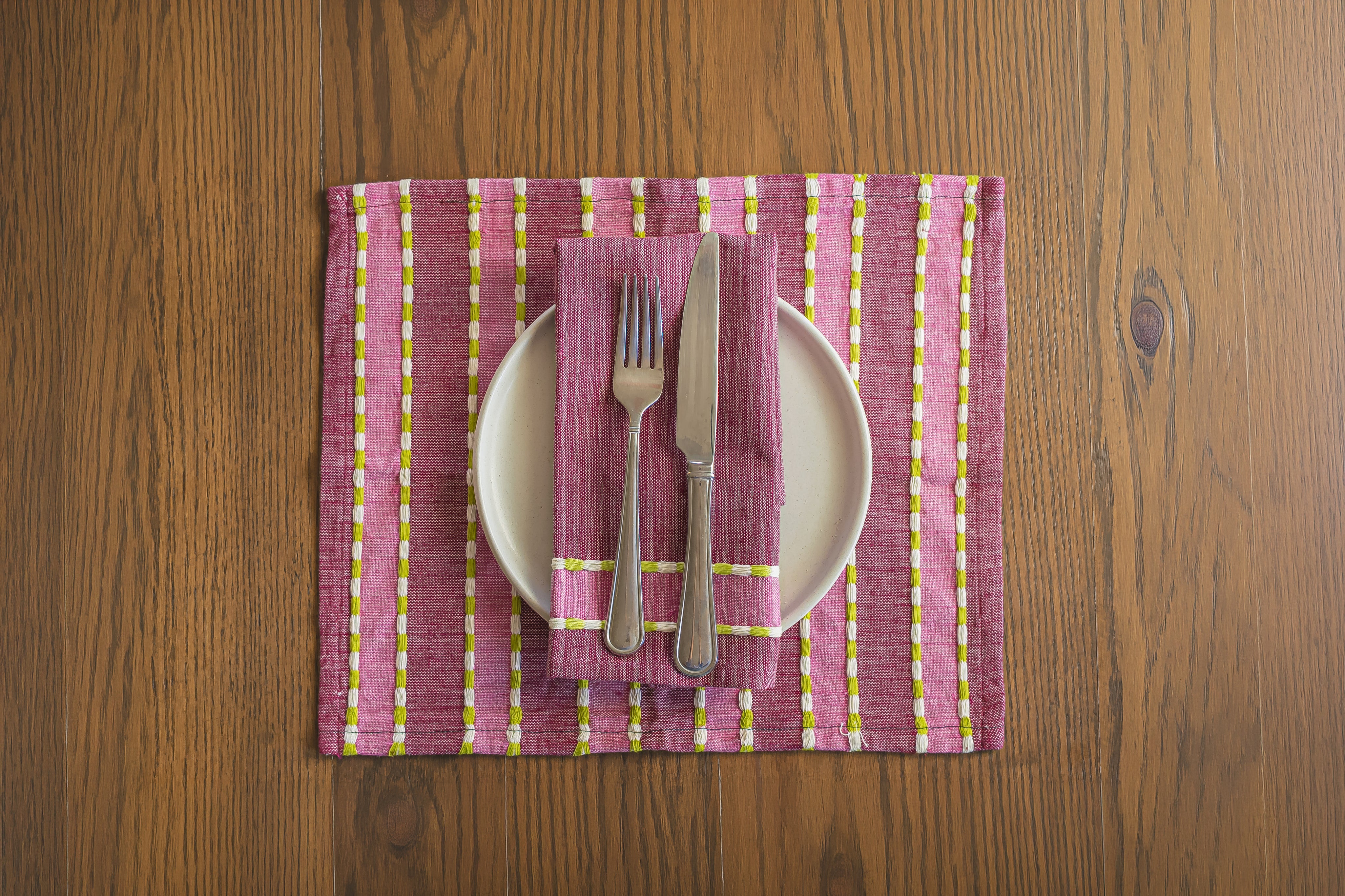2-PACK MANTEL INDIVIDUAL FAMILIA REVUELO